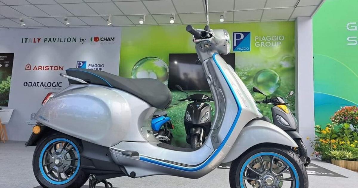 Xe máy điện Vespa Elettrica sắp bán ở Việt Nam, giá gần 300 triệu đồng