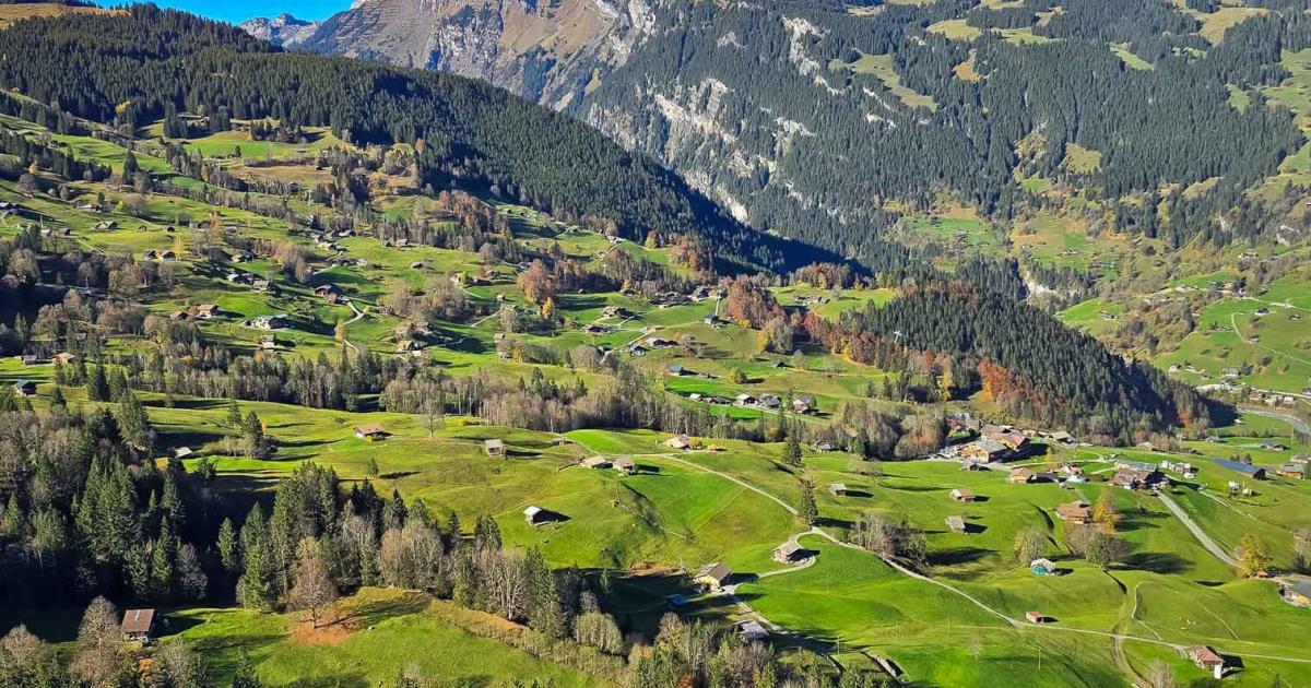 Ghé thăm Grindelwald ngày cuối Thu