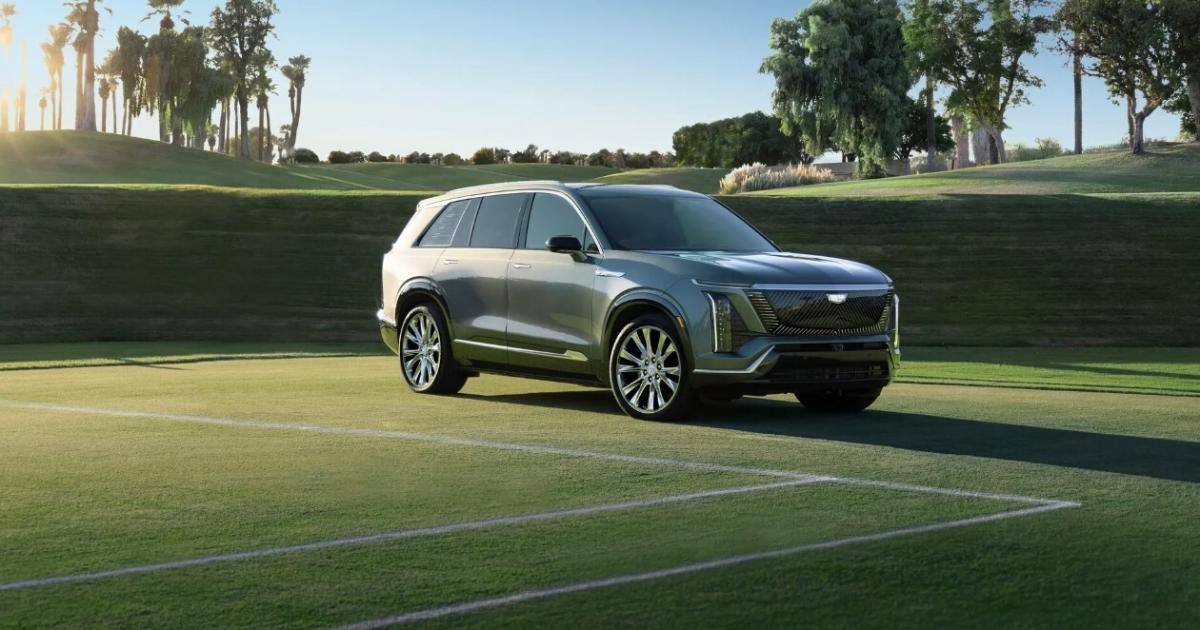 Cadillac Vistiq 2026 vừa ra mắt có gì đặc biệt?