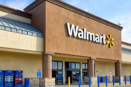 Walmart cảnh báo Mỹ áp thuế khiến người tiêu dùng “gánh” chi phí cao hơn