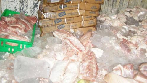 Phát hiện hơn 4 tấn thịt nhiễm dịch tả lợn châu Phi trong kho đông lạnh
