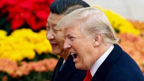 Trung Quốc lùi bước, Donald Trump thế thượng phong, toàn cầu sôi sục