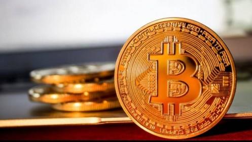 Bitcoin tiếp tục tăng tốc, vượt mốc 12,500 USD