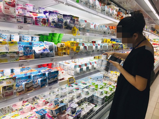 Giá váng sữa ở Việt Nam quá cao: 'Thấp thoáng' béo phì, 'thấp thoáng' suy dinh dưỡng