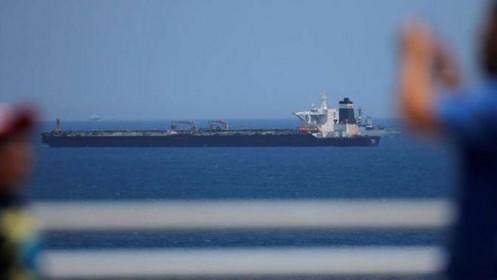 Tehran cảnh báo sẽ bắt giữ tàu chở dầu của Anh
