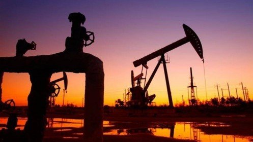 Giá dầu châu Á đi xuống do lo ngại căng thẳng thương mại Mỹ-Trung​ leo thang