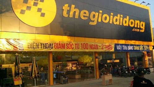 Ông Trần Kinh Doanh lý giải nguyên nhân mở cửa hàng chỉ bán điện thoại siêu rẻ