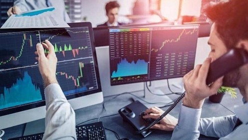 Khối ngoại bán ròng: Xu hướng rất đáng lưu tâm