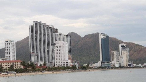 Khánh Hòa “sáng tác” hàng loạt dự án đất ở ngoài Luật