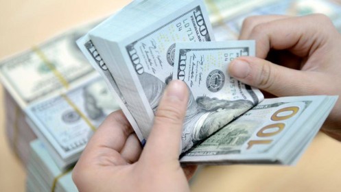 Giá USD hôm nay 10/9 biến động trái chiều