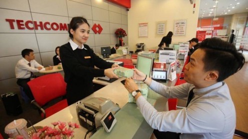 Tín dụng 8 tháng tăng chậm là... bình thường!