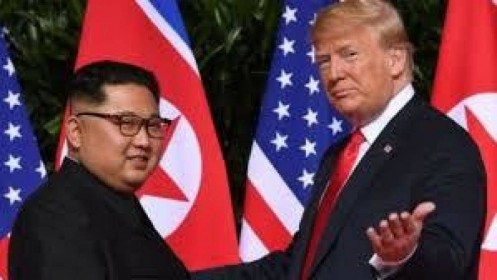 Mỹ - Triều: Duy trì trừng phạt song song với nối lại đàm phán hạt nhân