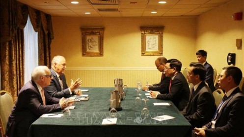 Phó Thủ tướng, Bộ trưởng Ngoại giao Phạm Bình Minh tọa đàm với các doanh nghiệp Mỹ