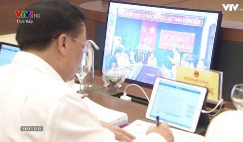 Bộ trưởng TT-TT: Làm mạng xã hội nội để “kéo não” người Việt ở lại trong nước!