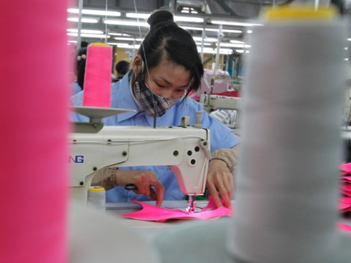 Business Insider: Việt Nam hưởng lợi nhiều nhất trong cuộc chiến thương mại Mỹ-Trung