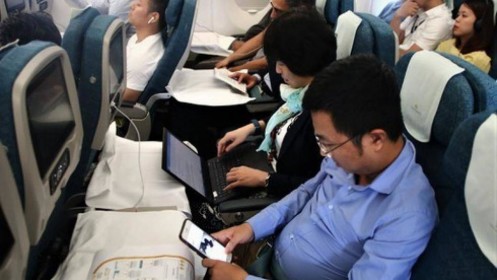 Trải nghiệm chuyến bay có WiFi lần đầu tiên tại Việt Nam