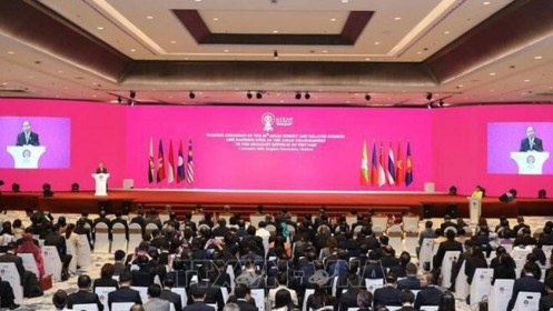 Hội nghị Cấp cao ASEAN 35: Các nước tham gia đàm phán chính thức lùi thời hạn ký kết RCEP