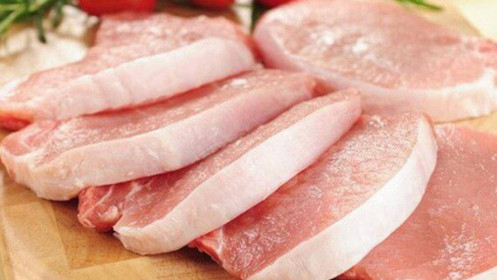 Thịt lợn tăng giá là có biểu hiện "găm hàng, thổi giá"