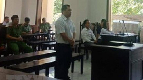 Cựu giám đốc Trung tâm Artex Hà Nội lĩnh án 11 năm tù