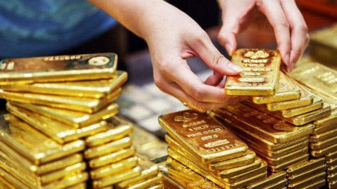 Giá vàng châu Á giảm xuống mức thấp nhất trong một tuần