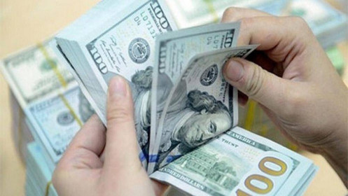 Giá USD hôm nay 4/12 tại Vietcombank giảm 5 đồng