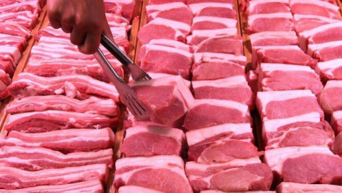 Trung Quốc dự định bán ra 40.000 tấn thịt lợn từ kho dự trữ