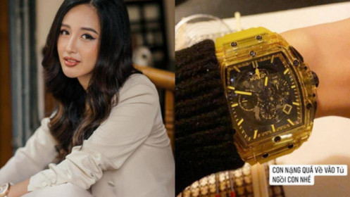 Hoa hậu Mai Phương Thúy: Bỏ 1,7 tỷ mua đồng hồ chỉ để về nhà cất tủ vì nặng quá