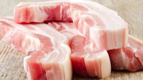 Sức mua mặt hàng thịt lợn giảm gần 1/2 so với trước
