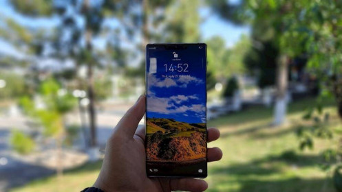 Huawei Mate 30 Pro: Một chiếc điện thoại đẹp, camera xịn, nhưng lại thiếu đi Google Play