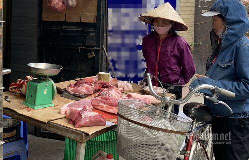 Thịt lợn tăng giá chưa từng có, lùng mua khắp nơi, om hàng đợi Tết