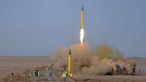Tên lửa Iran không nhắm vào binh lính Mỹ, vậy họ đang toan tính điều gì?