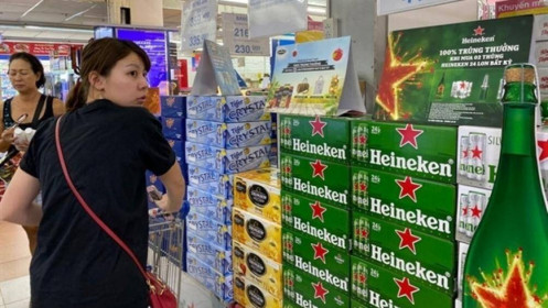 Financial Times: Cổ phiếu Heineken sụt giảm mạnh trước thông tin doanh số bán bia tại Việt Nam giảm 25%