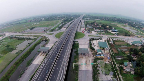 'Tuyến đường cao tốc' đưa Việt Nam kết nối với thế giới