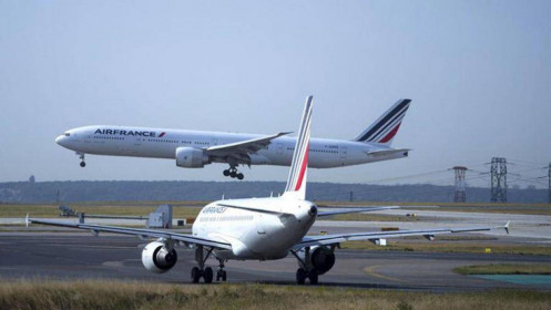 Air France dự định cắt giảm 1.500 việc làm
