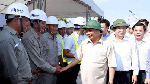 Thủ tướng tuyên dương VietinBank kịp thời tài trợ vốn cho cao tốc Trung Lương - Mỹ Thuận