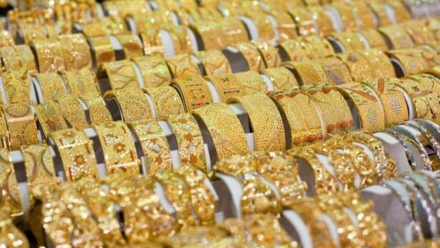 Giá vàng lên xuống thất thường, vậy ai đang điều khiển thị trường vàng?