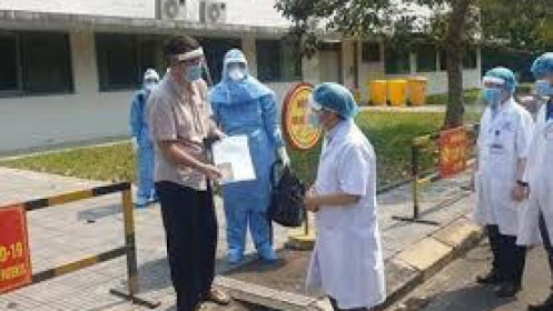Bệnh nhân số 33 mắc COVID-19 tại Bệnh viện TW Huế đã khỏi bệnh