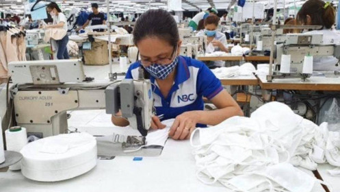 Việt Nam trở thành công xưởng sản xuất khẩu trang y tế, tại sao không?