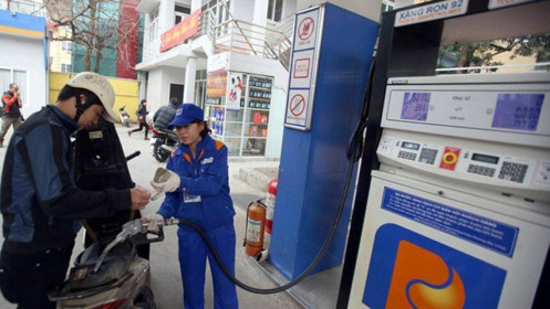 Giá xăng tại Việt Nam có cơ hội giảm xuống dưới 10 nghìn đồng/lít?