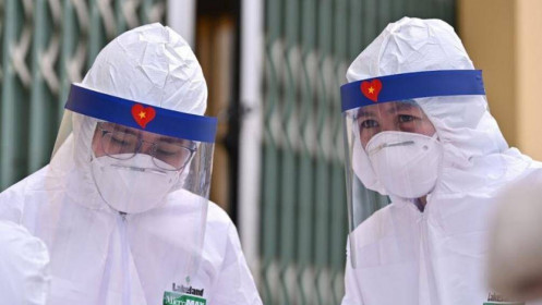 2 bệnh nhân COVID-19 tại Bệnh viện Dã chiến 2 Quảng Ninh khỏi bệnh, Việt Nam có 173 ca khỏi