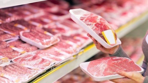 Thủ tướng: Nhập khẩu số lượng cần thiết để giảm giá thịt lợn trong nước