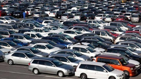 Chưa đến 3.000 ô tô nhập khẩu trong nửa đầu tháng 5