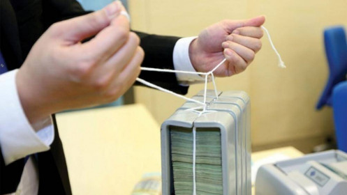 Thanh khoản là vua, nhưng cách nào?