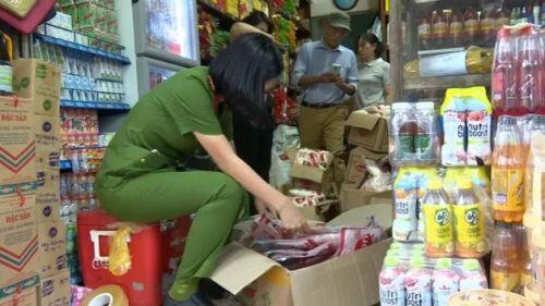 "Vòi bạch tuộc" mì chính giả len lỏi khắp Hà Nội, tiêu thụ hàng tấn mỗi tháng