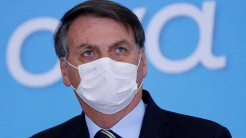 Tổng thống Brazil đang điều trị Covid-19 bằng thuốc sốt rét