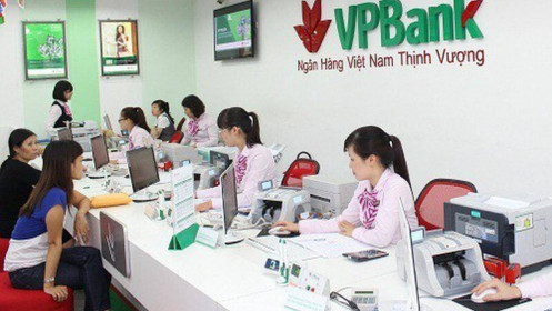Ngân hàng VPBank sẽ thiệt hại ra sao khi cắt bớt phần vốn tại 'con gà đẻ trứng vàng' FE Credit?