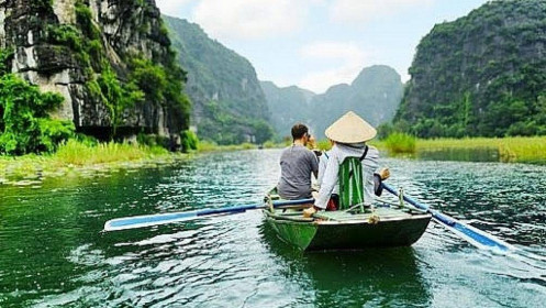 Giải pháp nào phục hồi du lịch Việt trong "tình hình mới"?