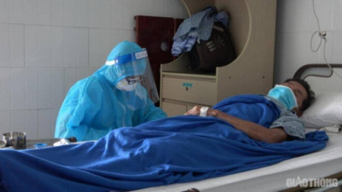 [Video] Trong khu cách ly đặc biệt của bệnh nhân nặng từ bệnh viện Đà Nẵng