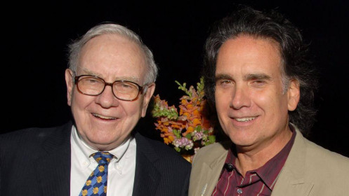 Con trai tỷ phú Warren Buffett tiêu sạch tiền thừa kế để theo đuổi đam mê như thế nào?
