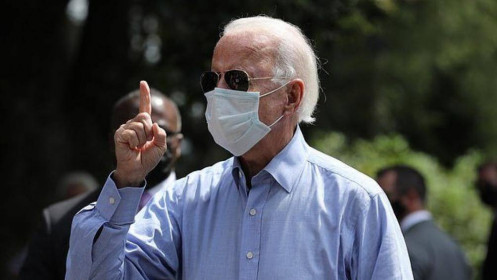 Ông Biden sẽ tiêm vaccine Covid-19 ngay cả khi phải trả giá cho cuộc bầu cử